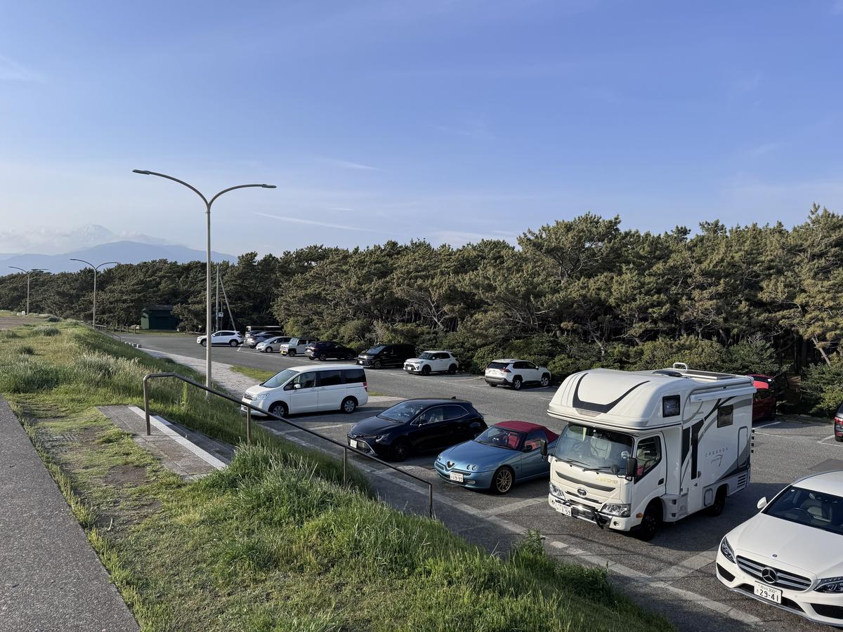 沼津千本松の駐車場